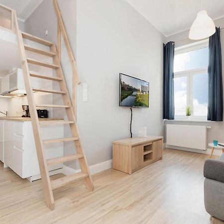 Apartments Poznan Mtp By Noclegi Renters Ngoại thất bức ảnh