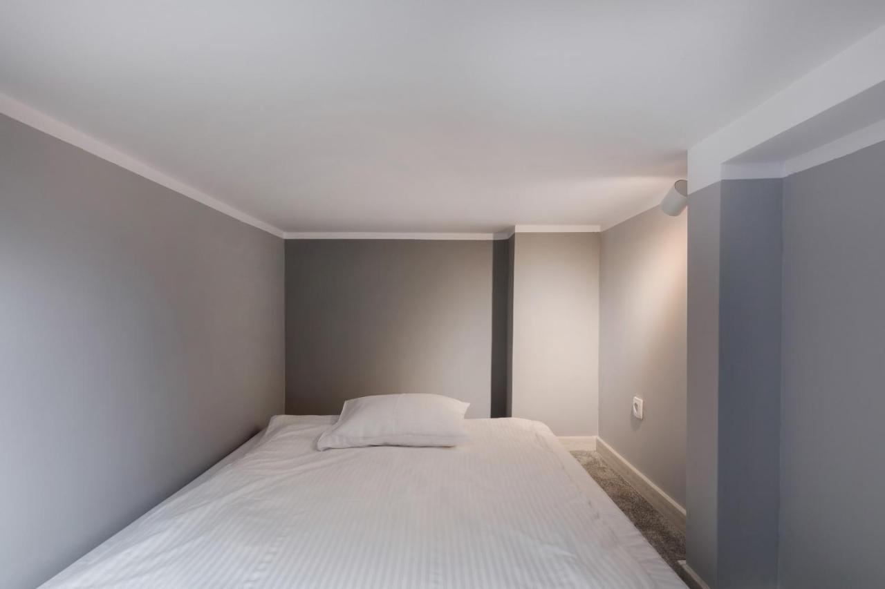 Apartments Poznan Mtp By Noclegi Renters Ngoại thất bức ảnh