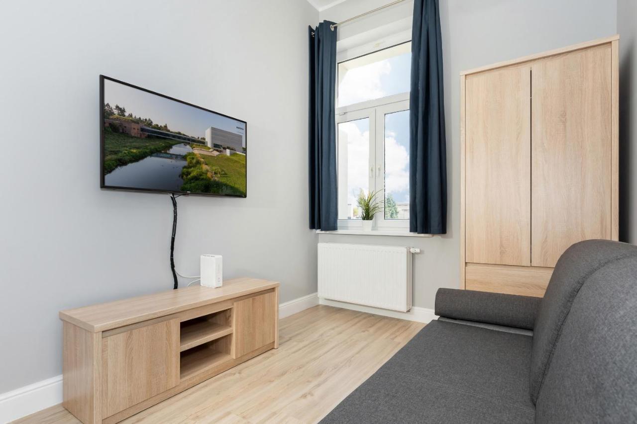 Apartments Poznan Mtp By Noclegi Renters Ngoại thất bức ảnh