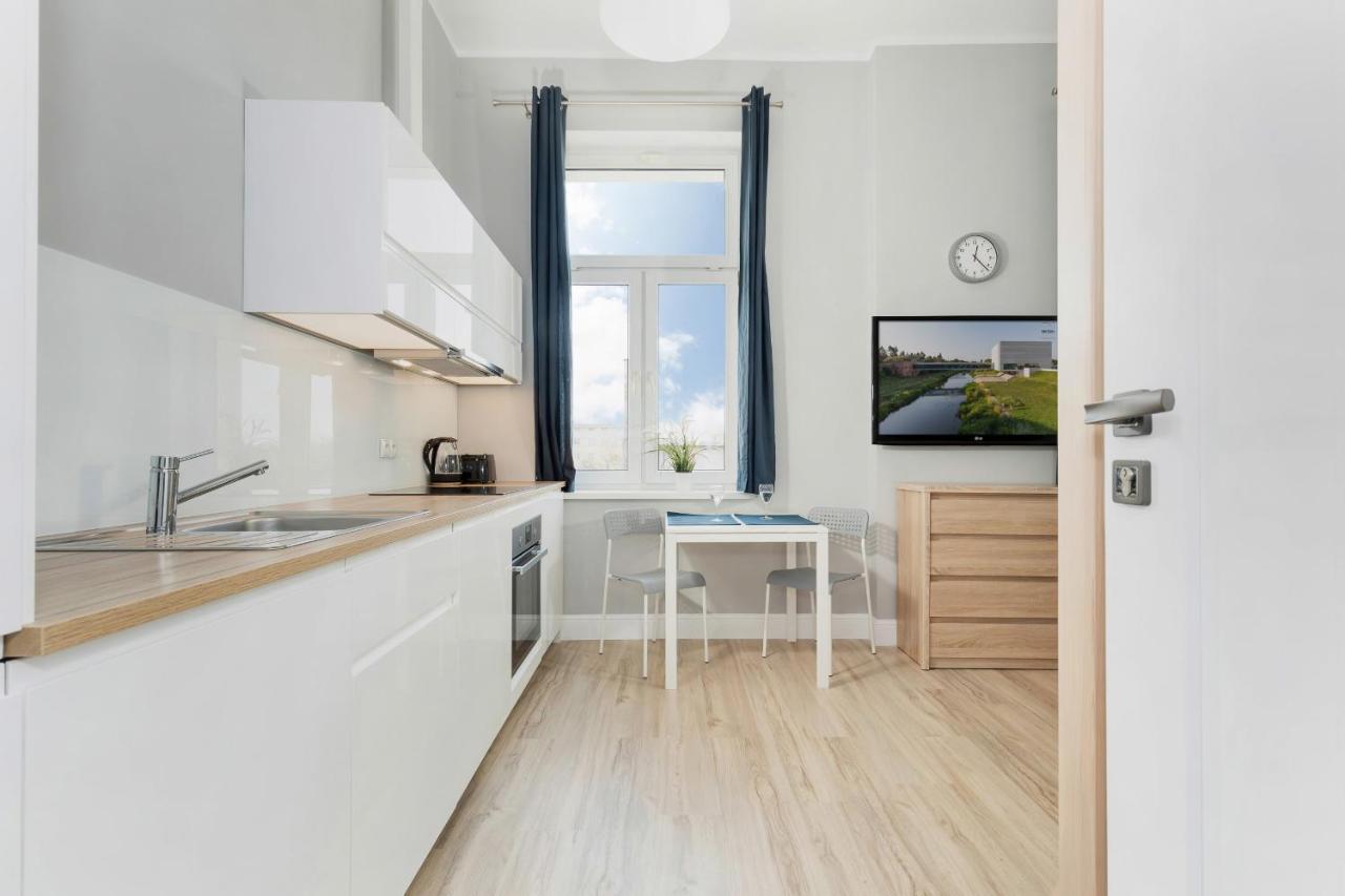 Apartments Poznan Mtp By Noclegi Renters Ngoại thất bức ảnh